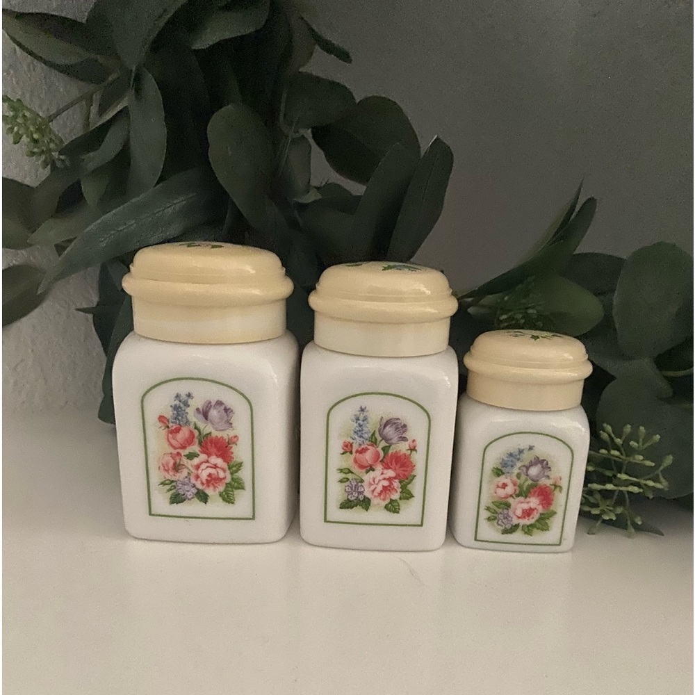 Vintage Jar Set
